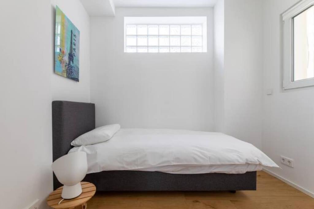 Wonderful Two Bedroom Apartment At Limpertsberg With Parking, Near Tram Luxemburg Exterior foto